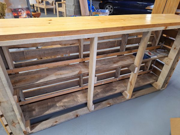 Shelves in live edge bar