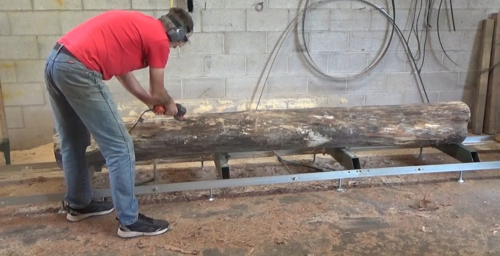 Cleaning Dirty Log With Angle Grinder